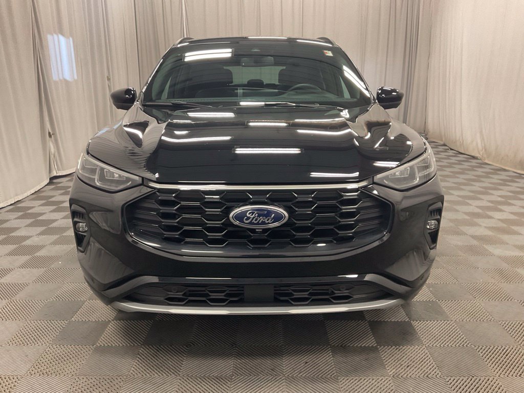 Used 2025 Ford Escape ST-Line Elite w/ Premium Technology Package AWD/4WD image 6