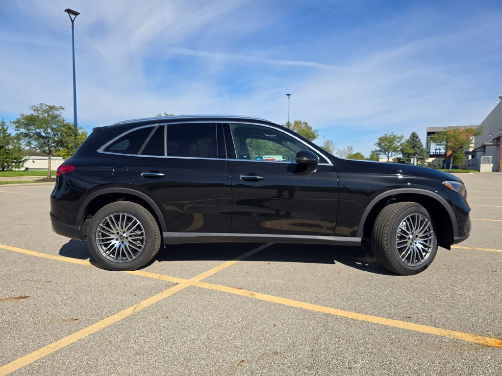 New 2027 Mercedes-Benz GLC 300 4MATIC image 18