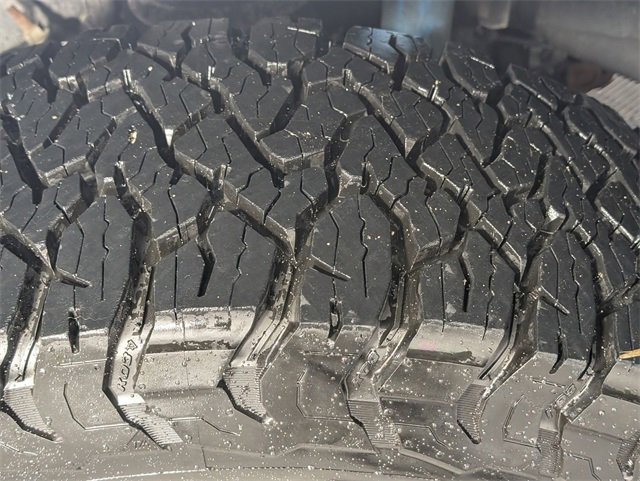 Used 2018 RAM 2500 Tradesman w/ Chrome Appearance Group image 9