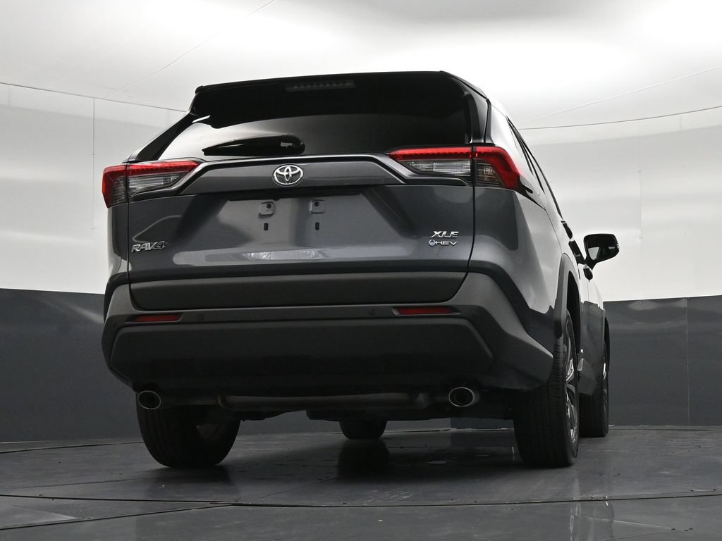 Used 2025 Toyota RAV4 XLE Premium w/ Weather Package AWD/4WD image 27