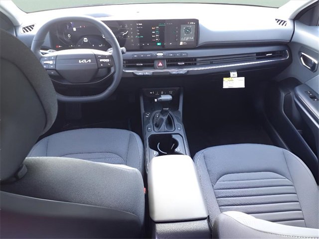 New 2025 Kia K4 EX image 6