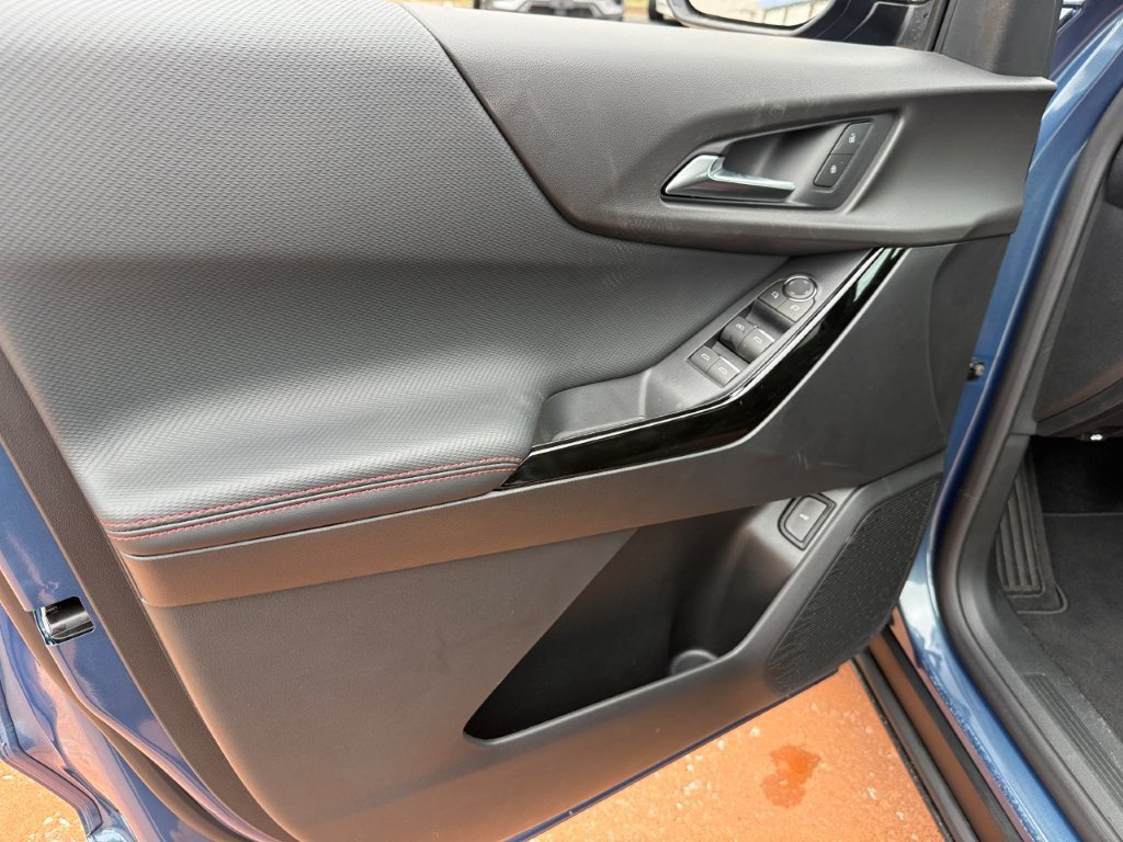 New 2027 Chevrolet Equinox RS FWD image 8