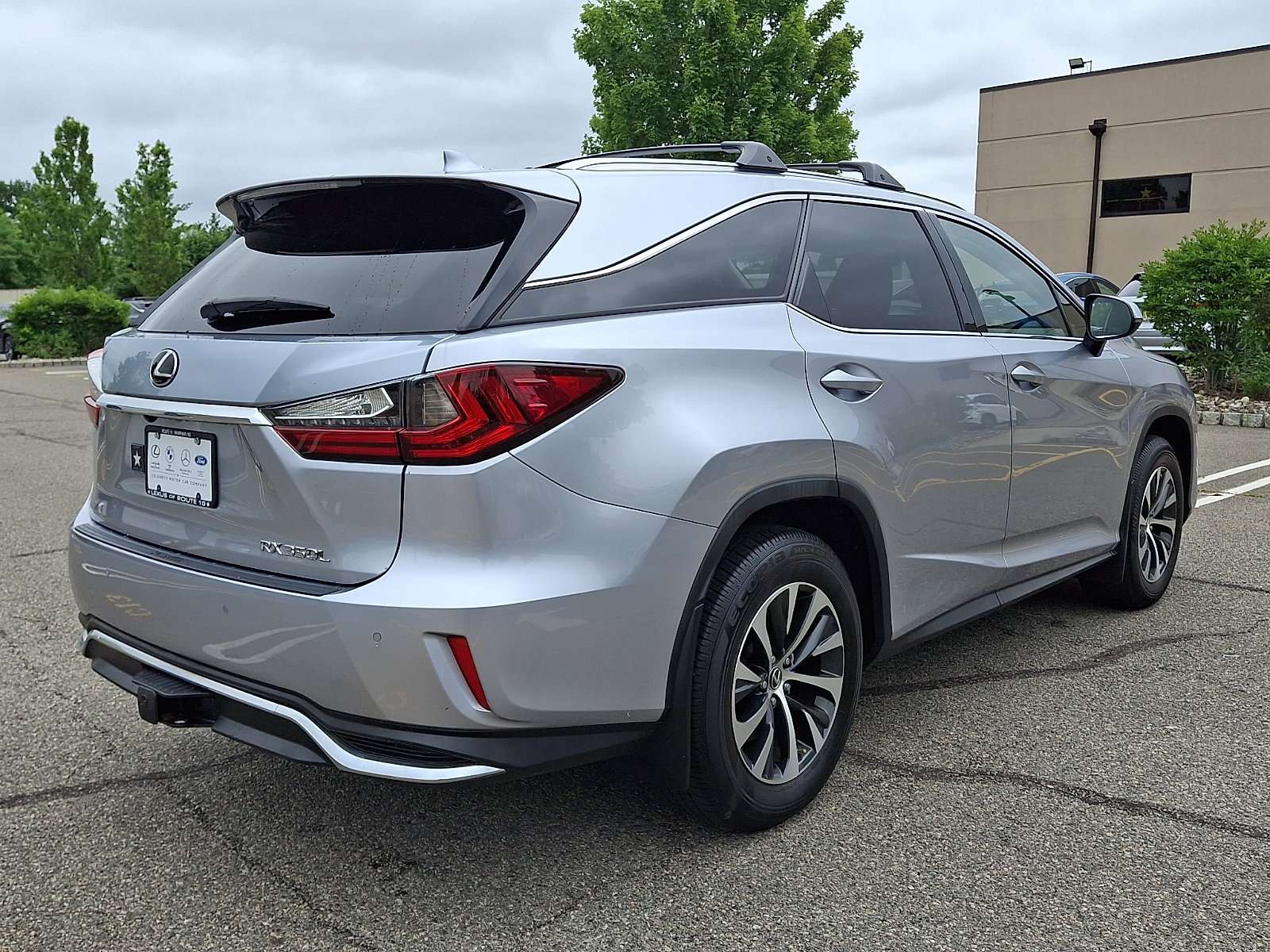 Used 2022 Lexus RX 350L Premium w/ Premium Package AWD/4WD image 6