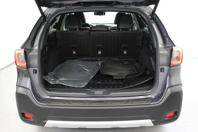 Used 2024 Subaru Outback Touring XT AWD/4WD image 7