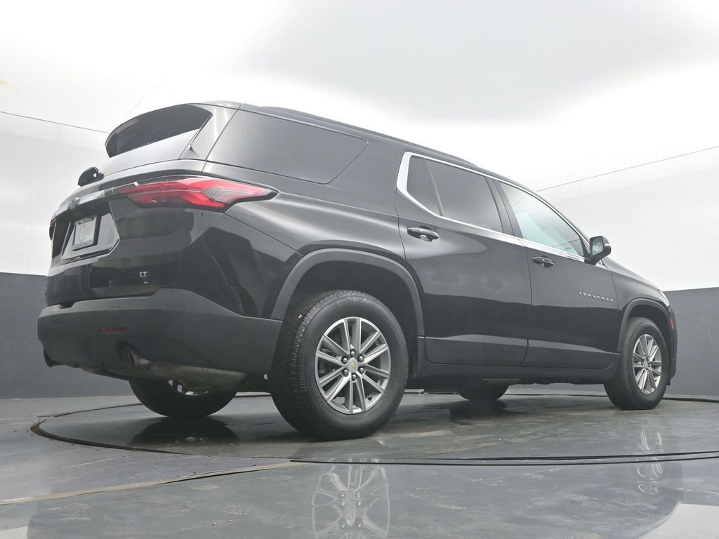Used 2023 Chevrolet Traverse LT image 53