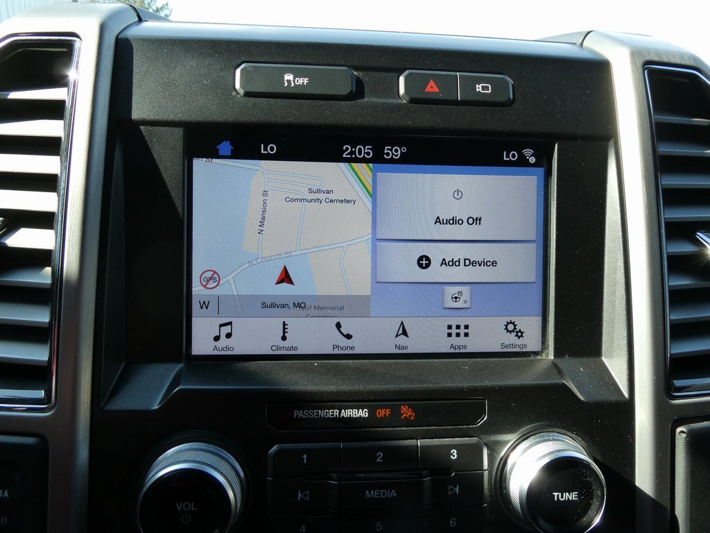 Used 2017 Ford F150 Platinum w/ Equipment Group 701A Luxury image 24