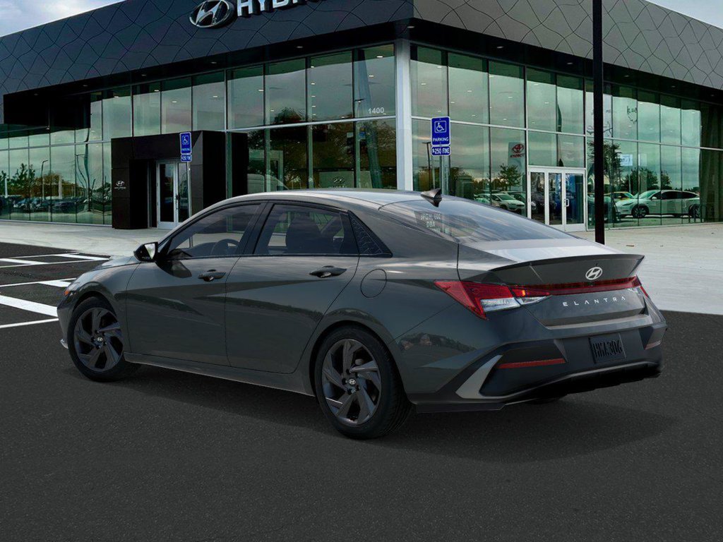 New 2026 Hyundai Elantra SEL Sport FWD image 5