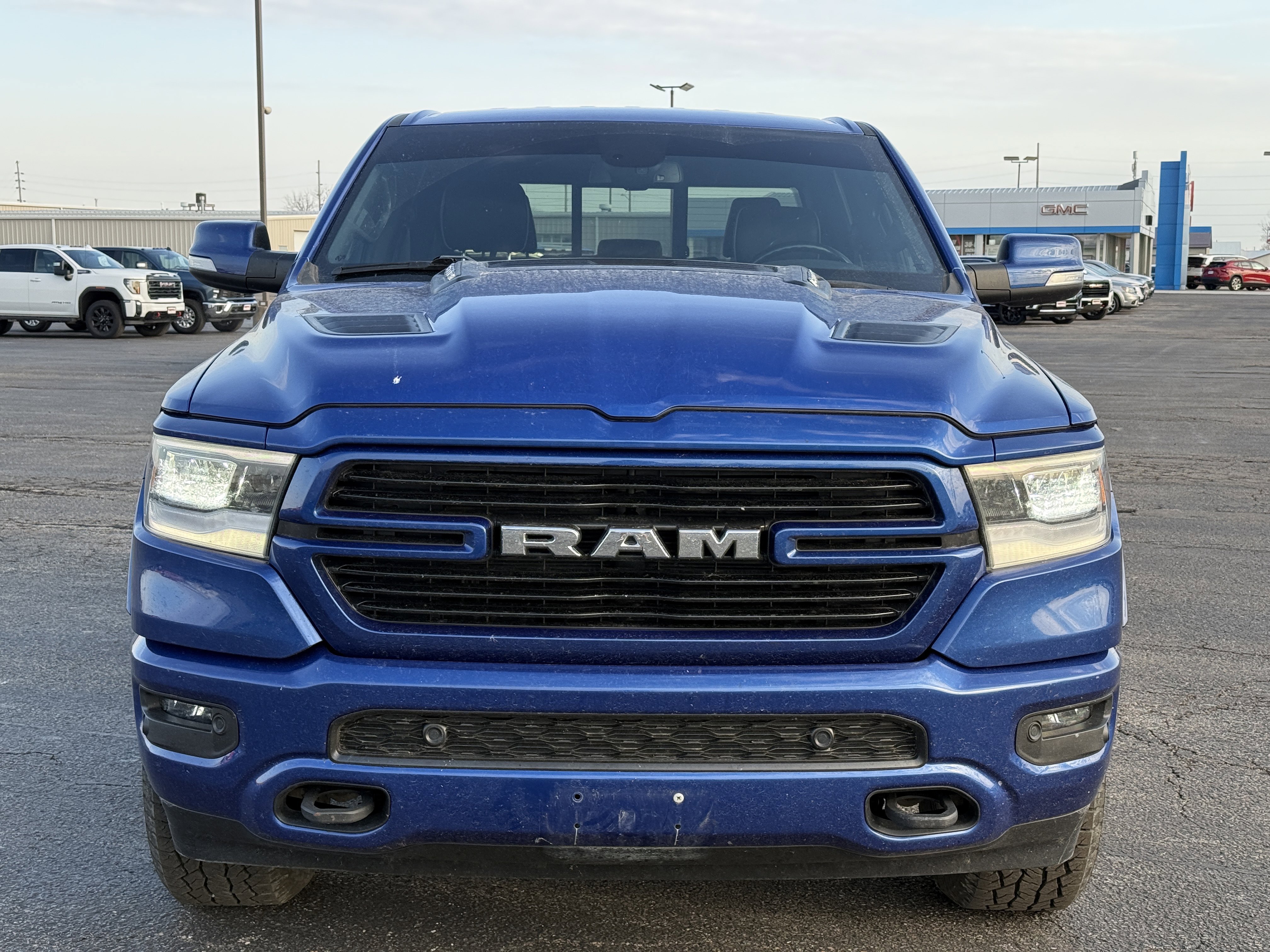 Used 2019 RAM 1500 Laramie w/ Sport Appearance Package image 9
