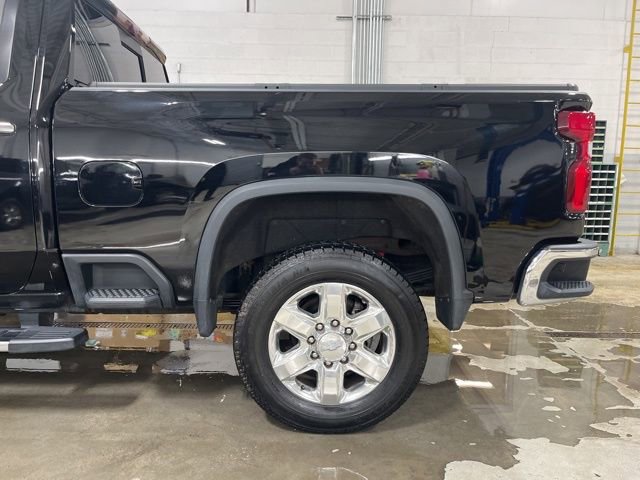 Used 2020 Chevrolet Silverado 2500 LTZ w/ LTZ Plus Package image 12
