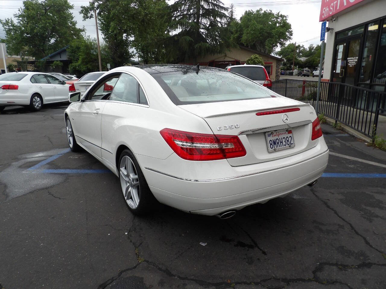 Used 2012 Mercedes-Benz E 350 Coupe image 4
