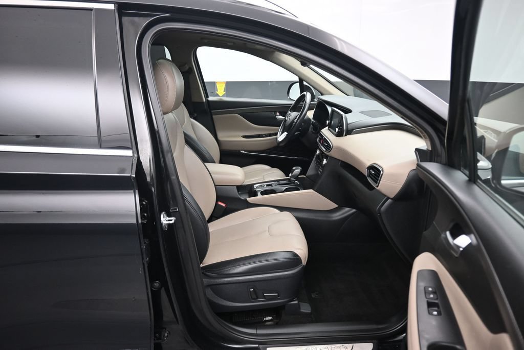 Used 2019 Hyundai Santa Fe Limited AWD/4WD image 46