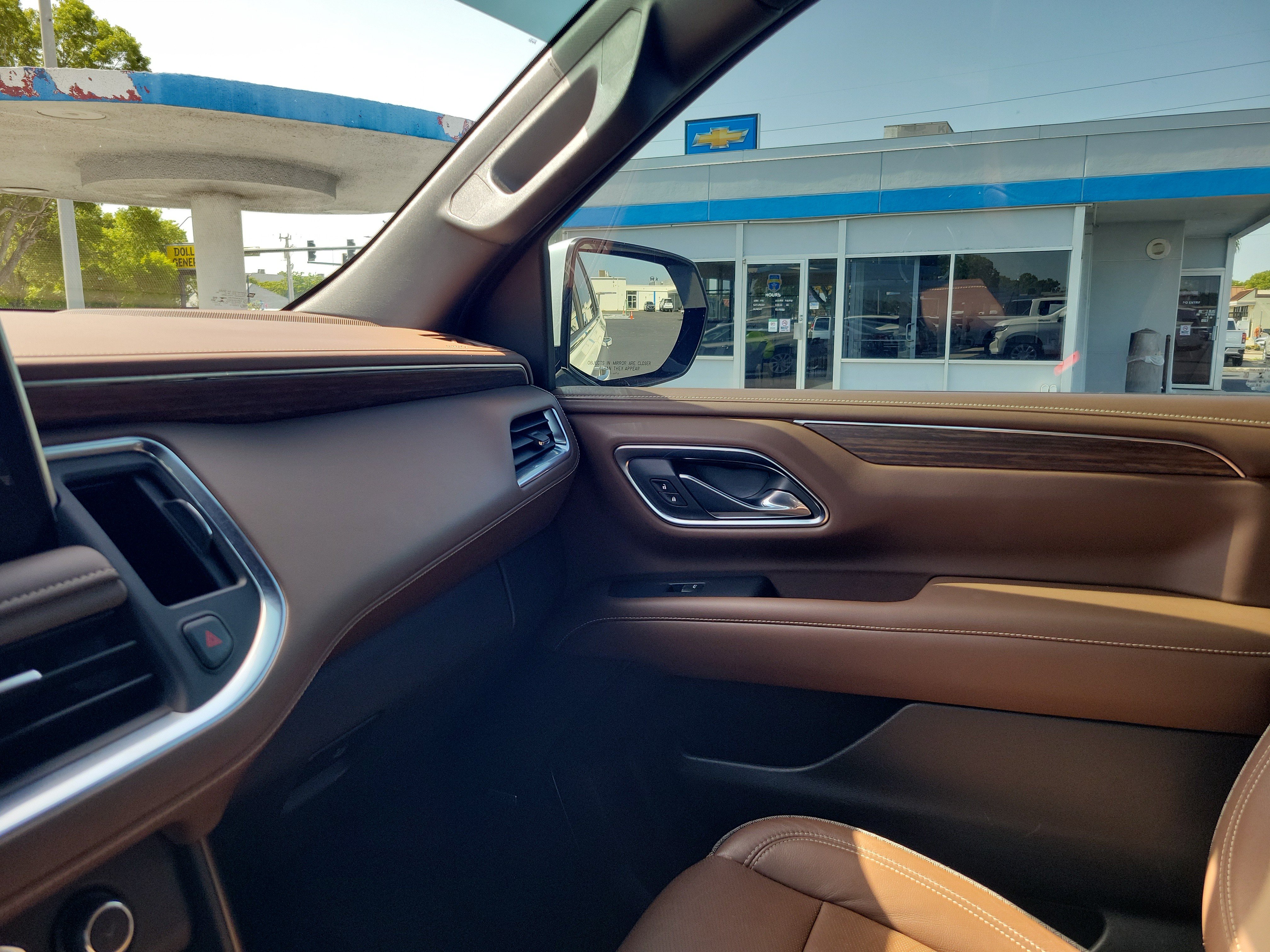 Used 2021 Chevrolet Tahoe High Country RWD image 28