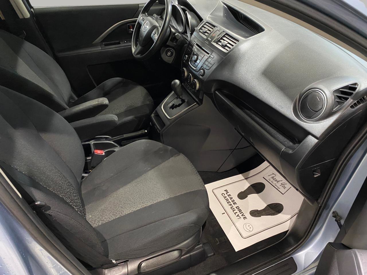 Used 2012 MAZDA MAZDA5 Sport FWD image 19