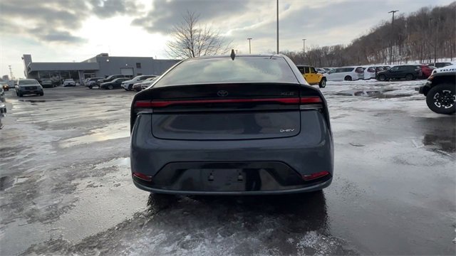 Used 2024 Toyota Prius XLE image 7