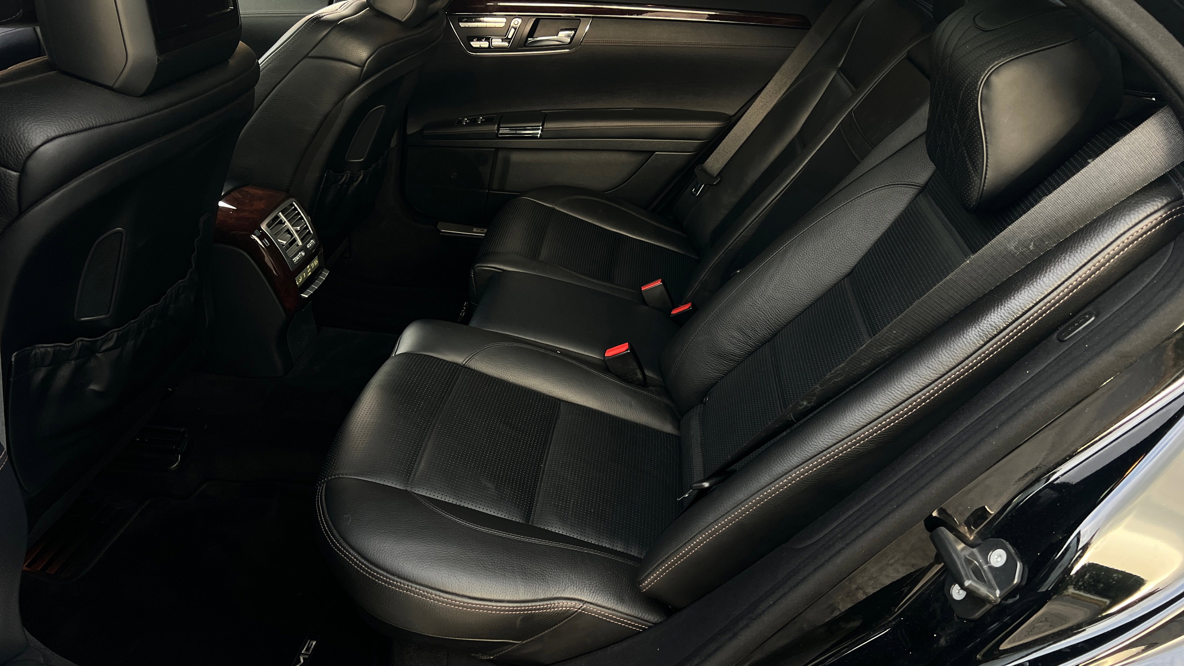 Used 2013 Mercedes-Benz S 63 AMG image 9