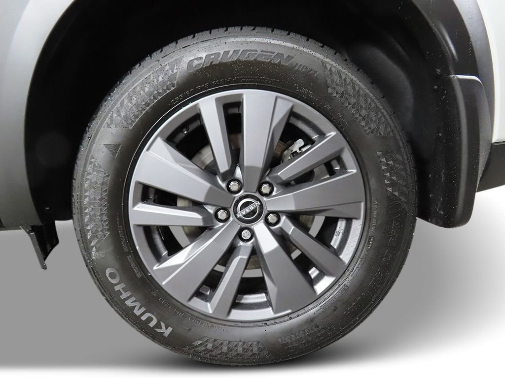 New 2026 Nissan Pathfinder SV image 9