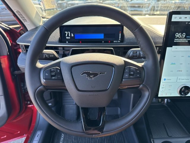 Used 2023 Ford Mustang Mach-E Premium image 13