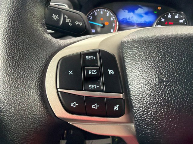 Used 2024 Ford Explorer XLT w/ Equipment Group 202A RWD image 33