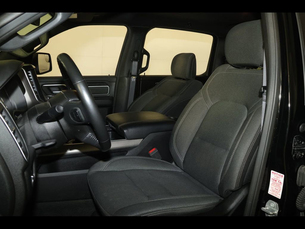 Used 2020 RAM 1500 Big Horn AWD/4WD image 23
