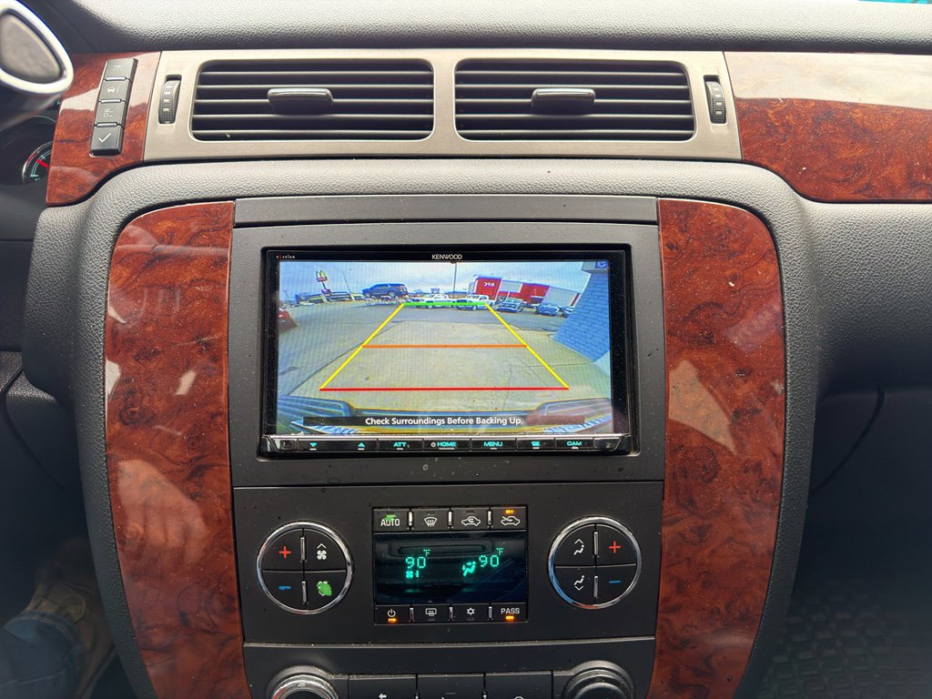 Used 2012 Chevrolet Avalanche LTZ image 21