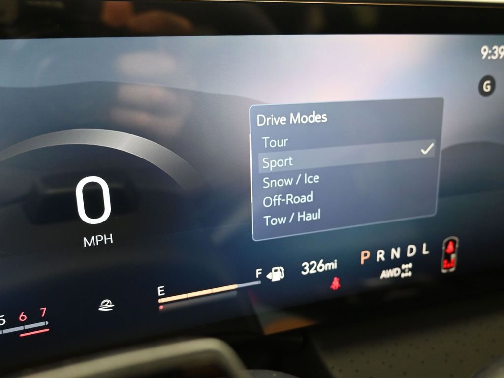 New 2026 Buick Enclave Avenir w/ Super Cruise Package image 15