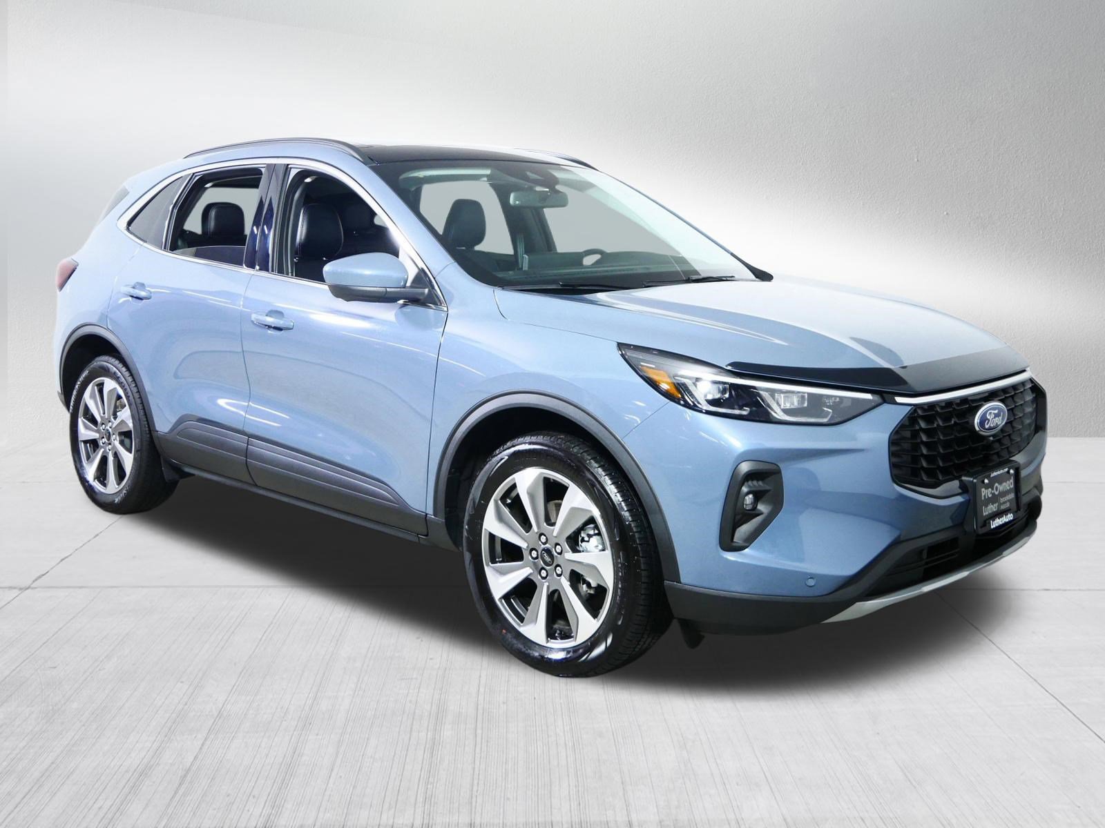 Used 2024 Ford Escape Platinum w/ Class II Trailer Tow Package