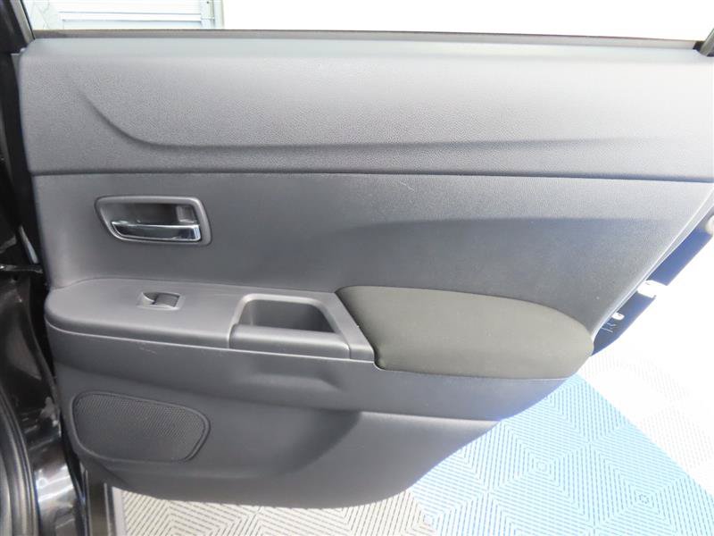 Used 2024 Mitsubishi Outlander Sport AWD image 25