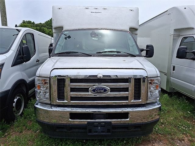 New 2024 Ford E-350 and Econoline 350 Super Duty w/ Driver's Safety Package RWD image 2