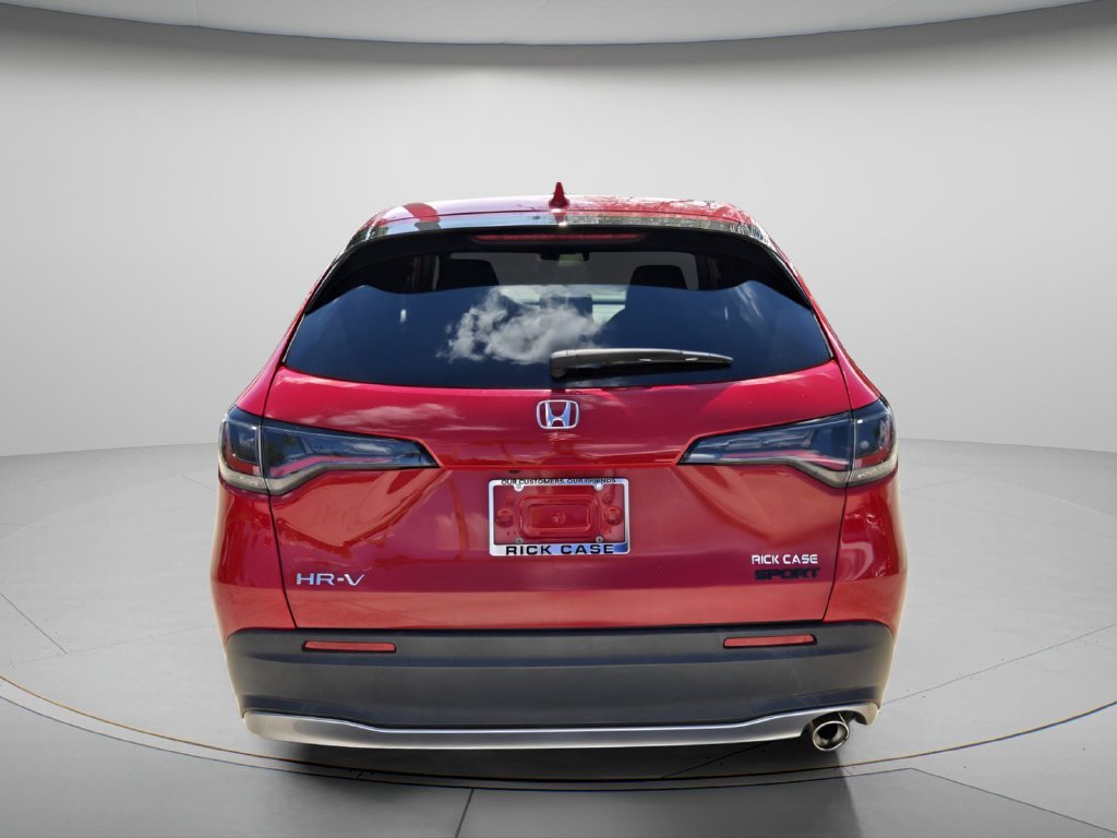 Certified 2025 Honda HR-V Sport image 6
