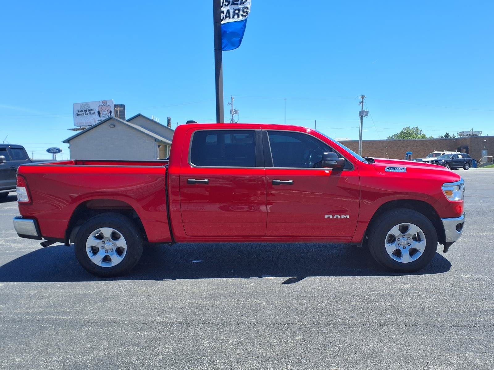 Used 2023 RAM 1500 Big Horn AWD/4WD image 5