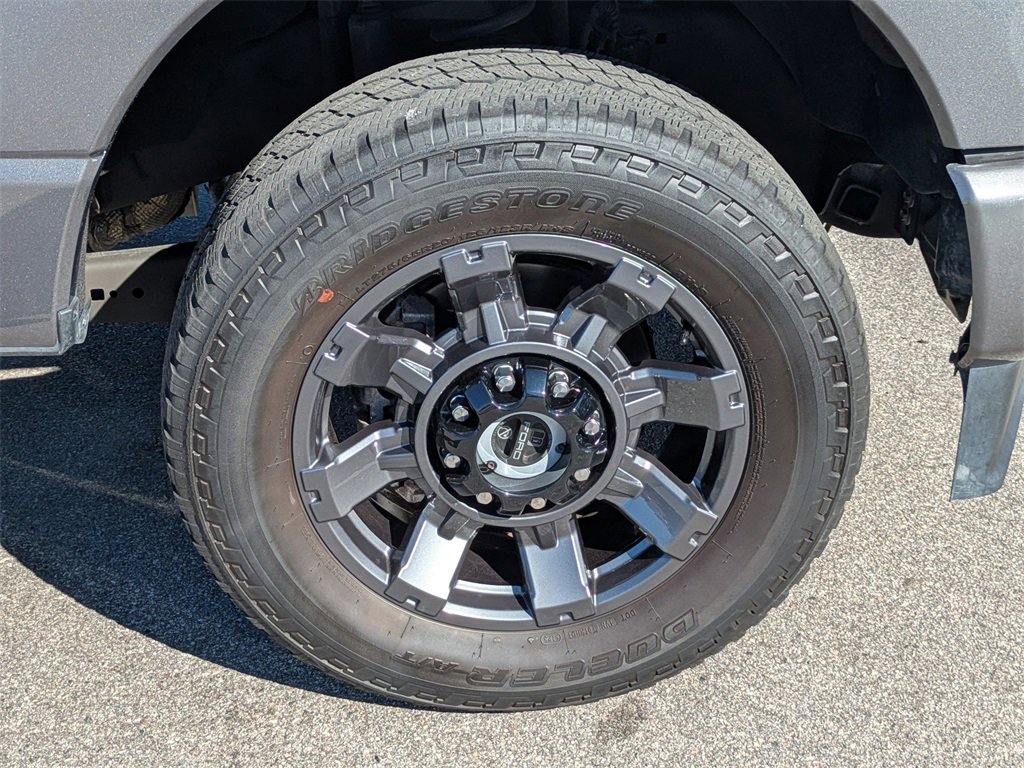 Used 2024 Ford F250 Lariat w/ Sport Appearance Package image 42