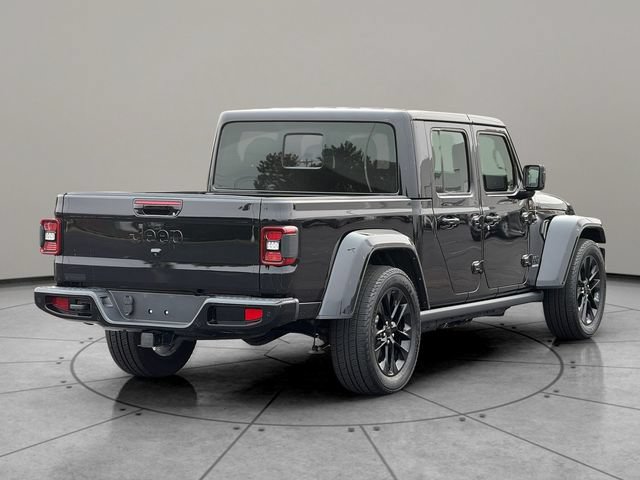 Used 2021 Jeep Gladiator Overland AWD/4WD image 7