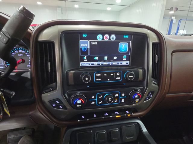 Used 2014 Chevrolet Silverado 1500 High Country w/ High Country Premium Package AWD/4WD image 13
