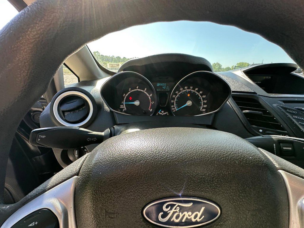 Used 2019 Ford Fiesta SE FWD image 15