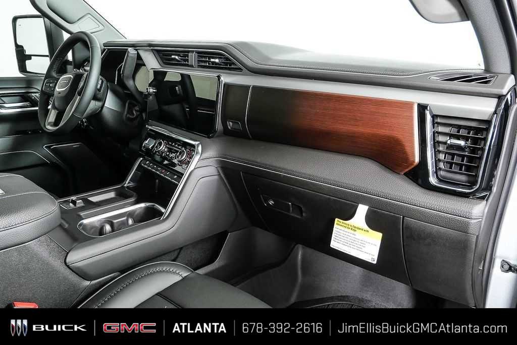 New 2026 GMC Sierra 3500 Denali w/ Denali Reserve Package AWD/4WD image 26