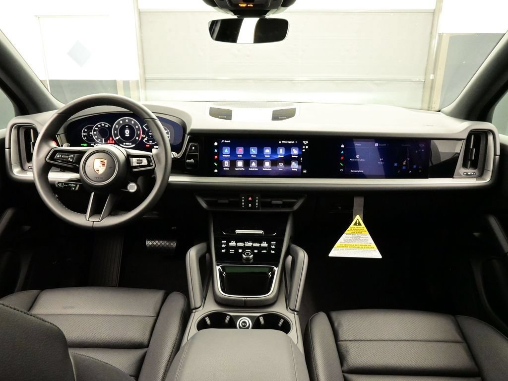 Certified 2026 Porsche Cayenne AWD/4WD image 19