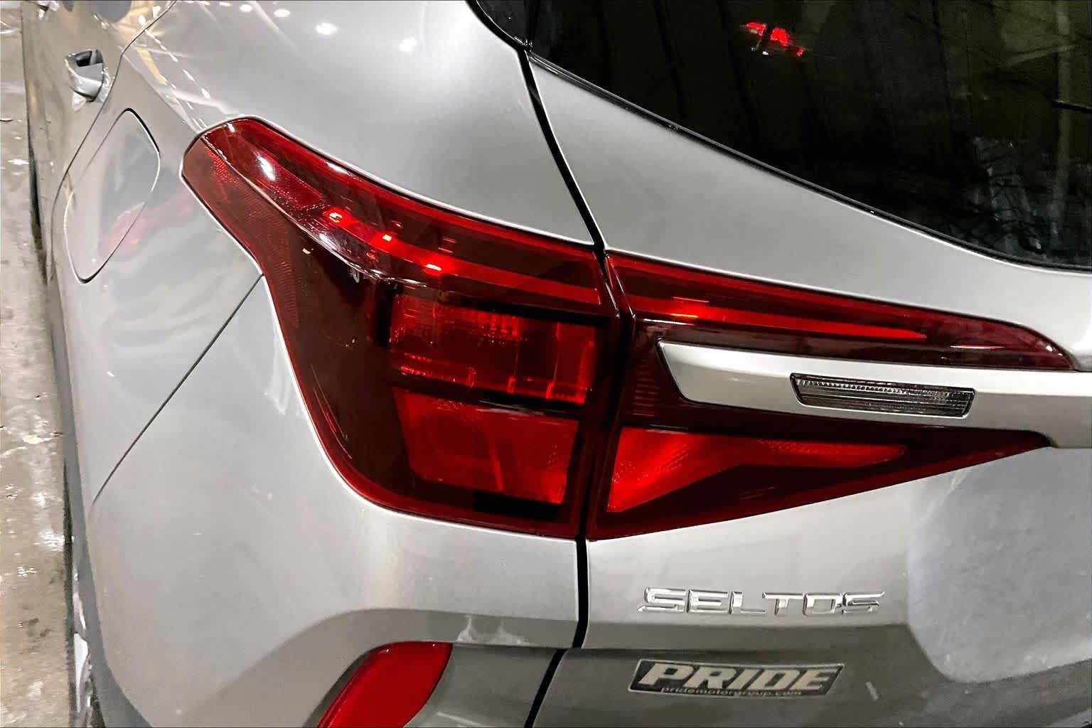 Used 2021 Kia Seltos LX AWD/4WD image 29