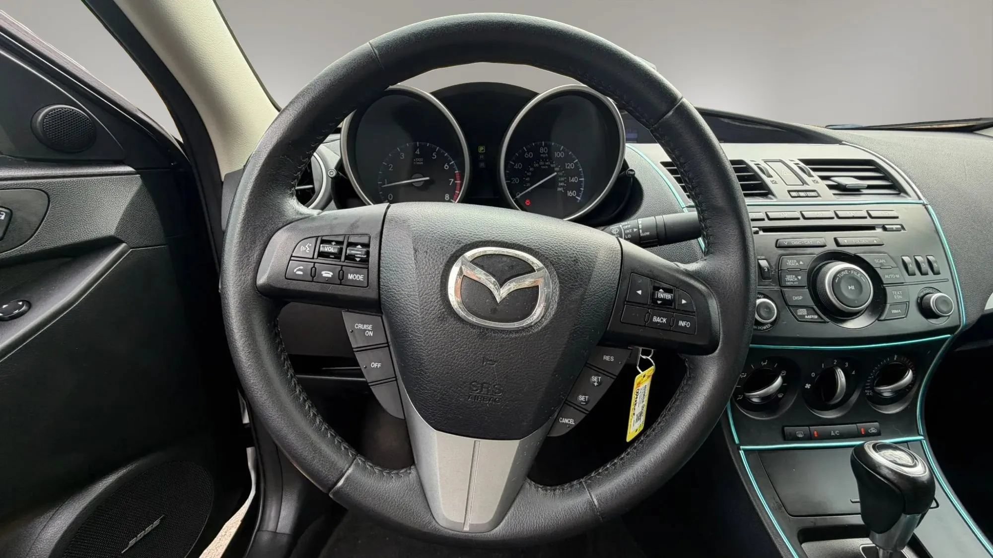 Used 2012 MAZDA MAZDA3 i Touring FWD image 22