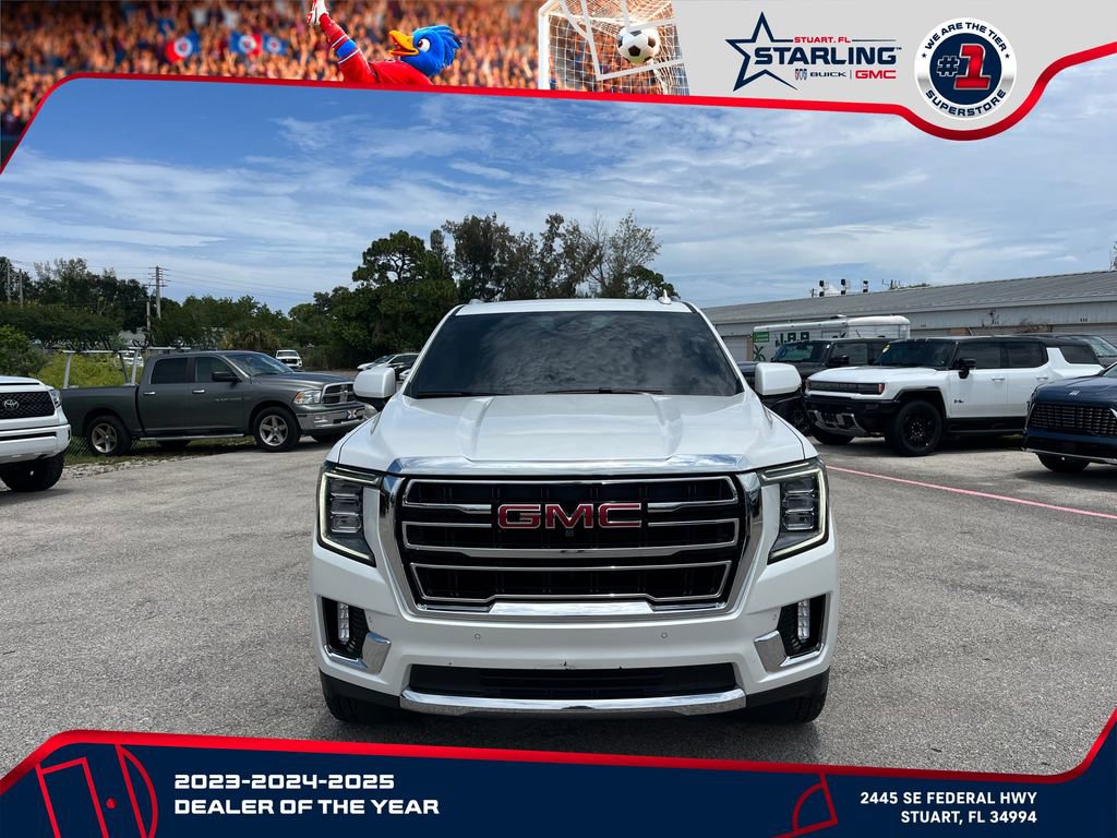 Used 2024 GMC Yukon SLT w/ SLT Luxury Package AWD/4WD image 3