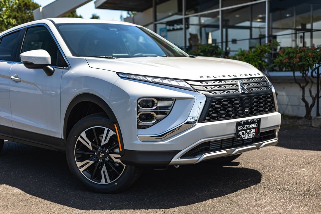 New 2026 Mitsubishi Eclipse Cross SE AWD/4WD image 3