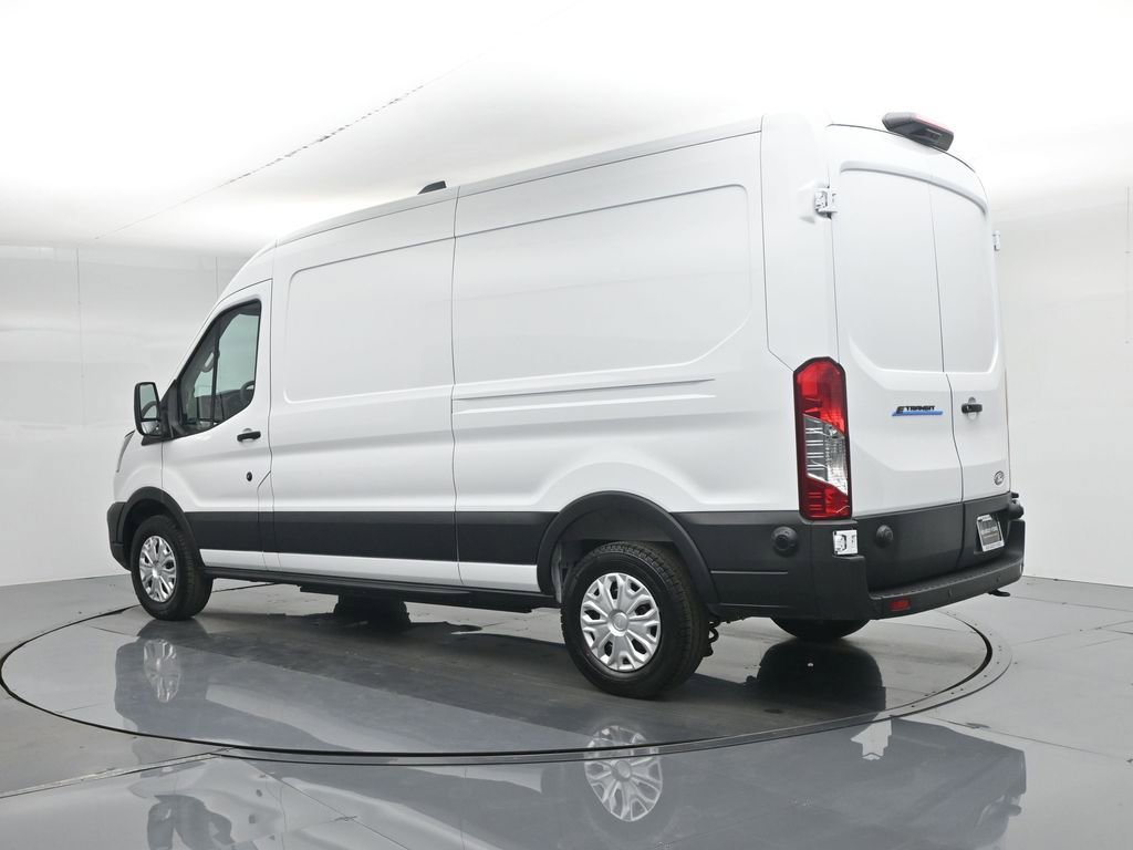 New 2026 Ford E-Transit 148 Medium Roof w/ Load Area Protection Package RWD image 6