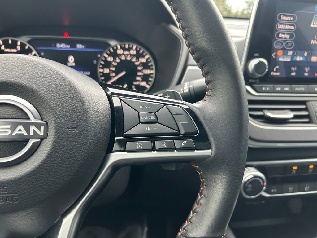 Used 2024 Nissan Altima 2.5 SR AWD/4WD image 19