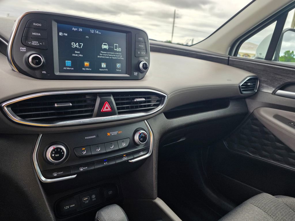 Used 2020 Hyundai Santa Fe SE w/ Cargo Package FWD image 27