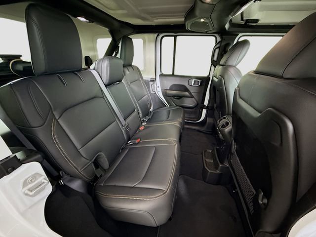 New 2025 Jeep Wrangler Sahara image 25