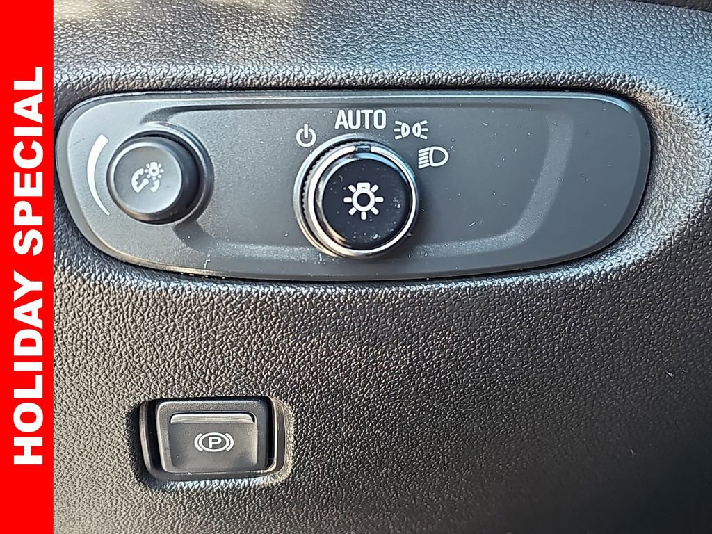 Used 2021 Chevrolet Blazer RS w/ Enhanced Convenience Package image 27