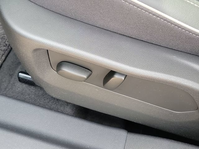 Certified 2023 Buick Envision Avenir AWD/4WD image 11