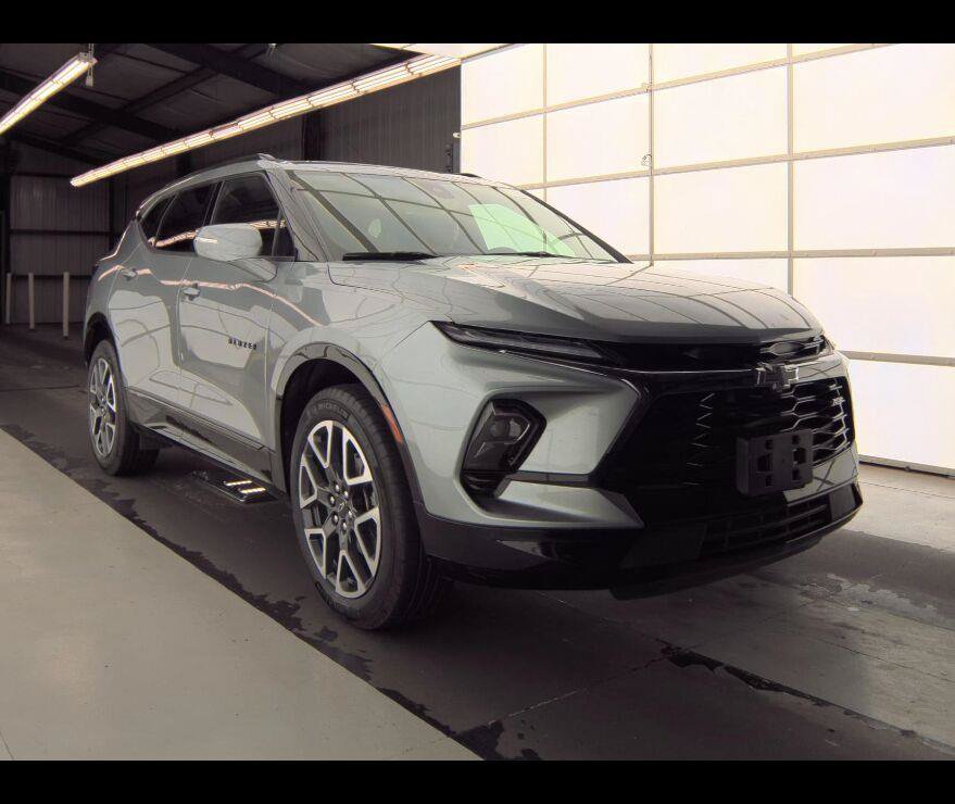 Used 2025 Chevrolet Blazer RS