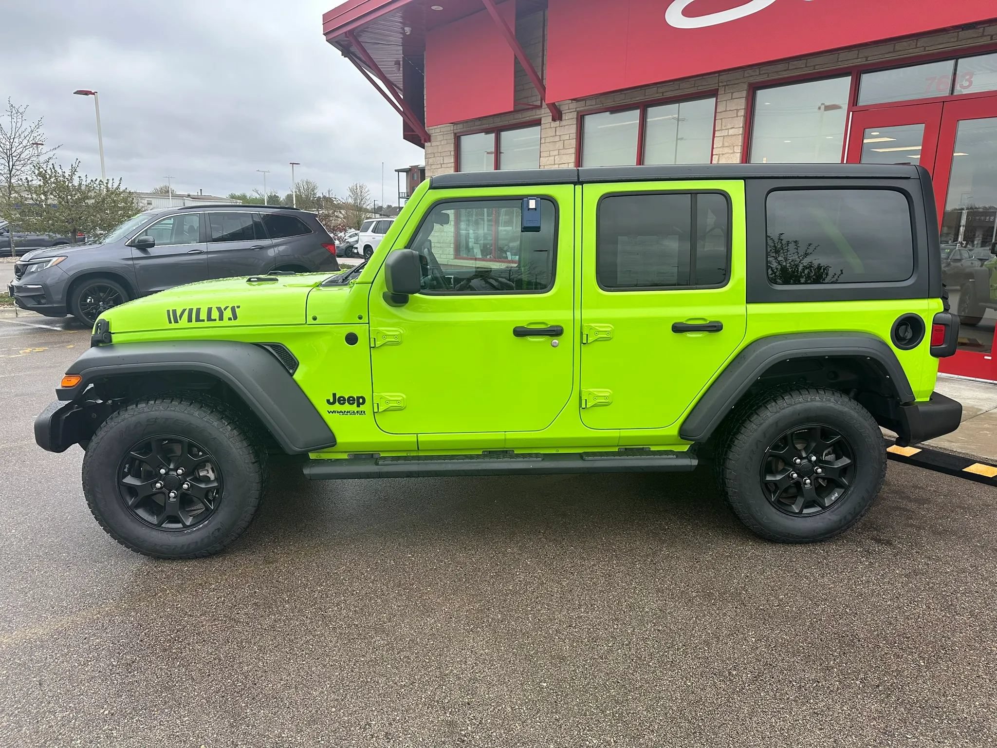 Used 2021 Jeep Wrangler Unlimited Sport AWD/4WD image 8