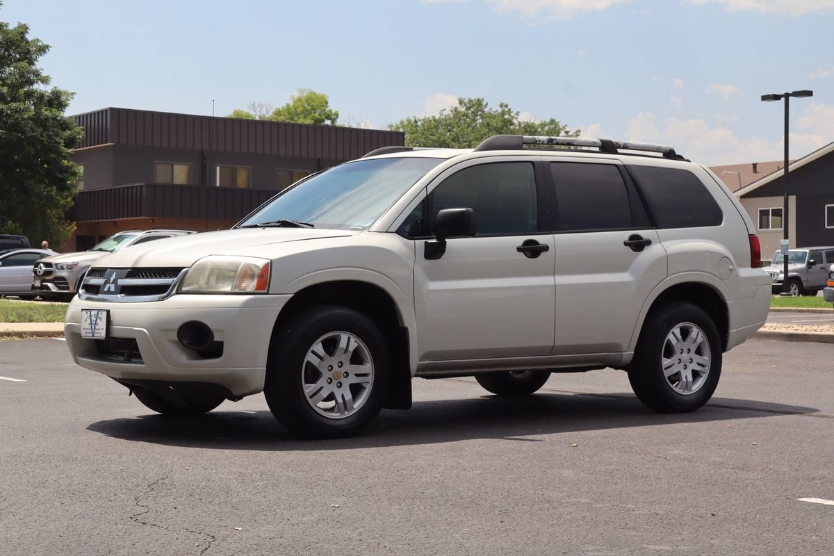 Used 2008 Mitsubishi Endeavor LS AWD/4WD image 11