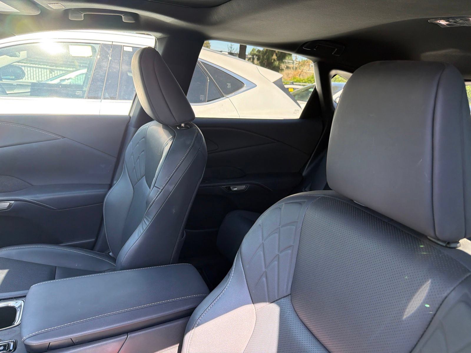 Used 2023 Lexus RX 350h AWD/4WD image 7